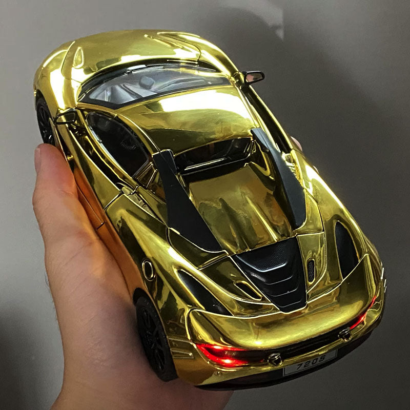 McLaren 720S 1:24 – Edição Especial Cores Metálicas