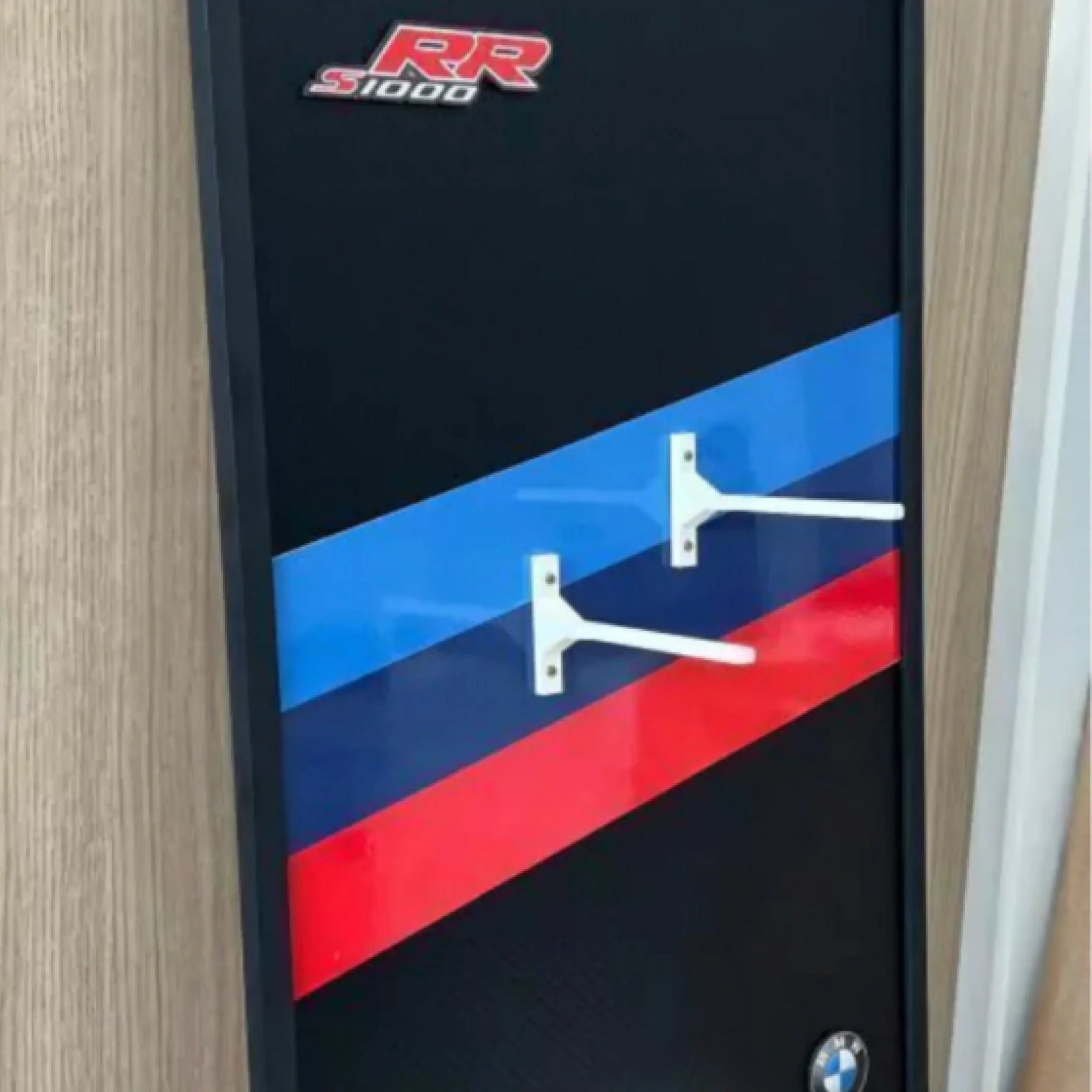Compre Junto! Moto BMW M1000 RR + Quadro de Fibra de Carbono