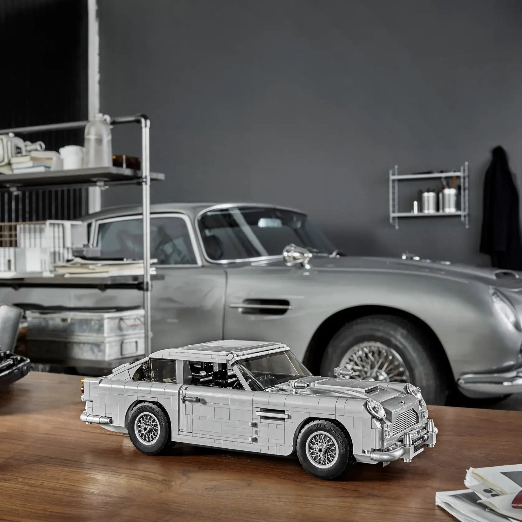 Aston Martin DB5 do James Bond "007" (1295 peças)