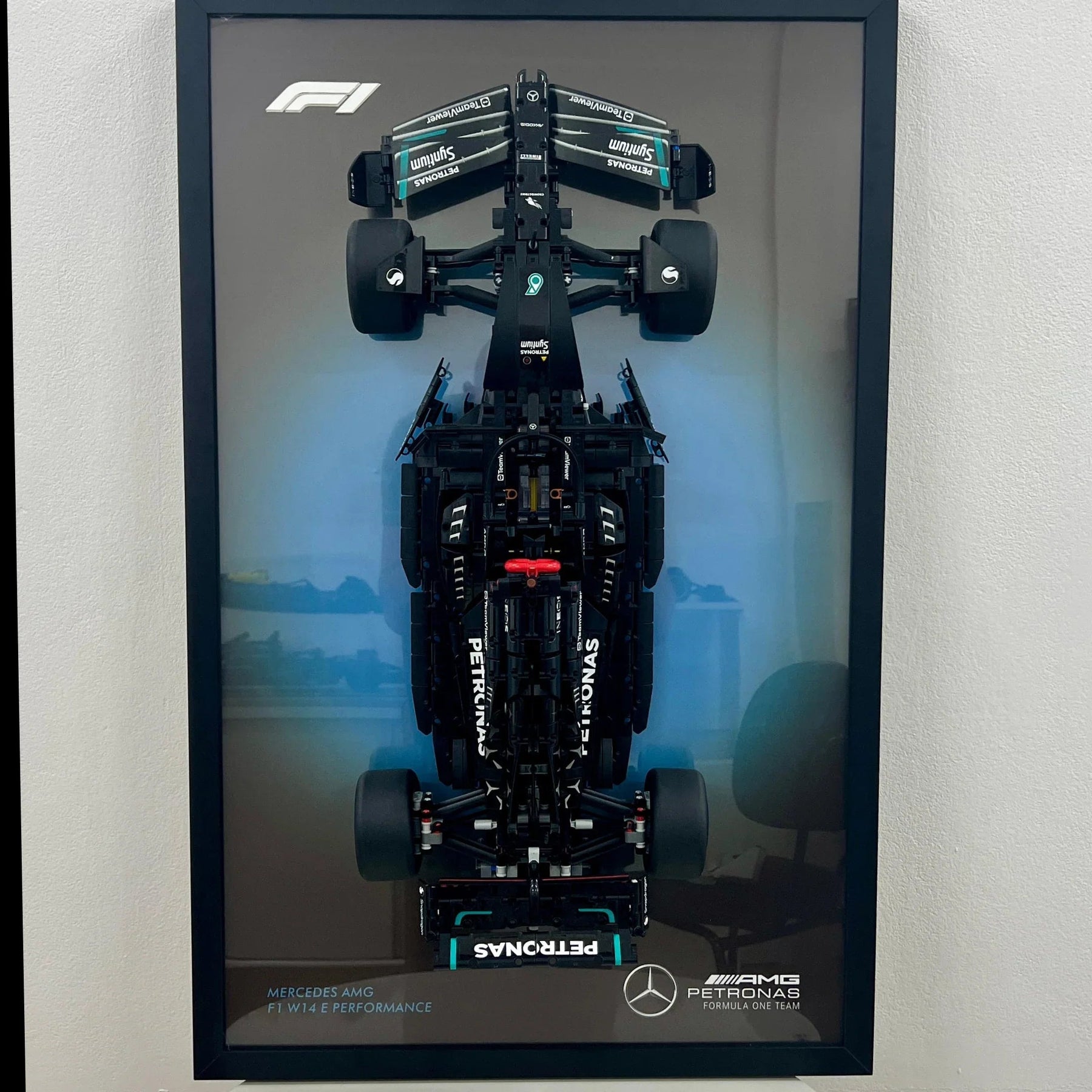 Quadro de Acrílico - Fórmula-1 da Mercedes
