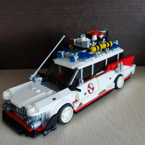 Cadillac ECTO-1 dos Caça-Fantasmas (603 peças)