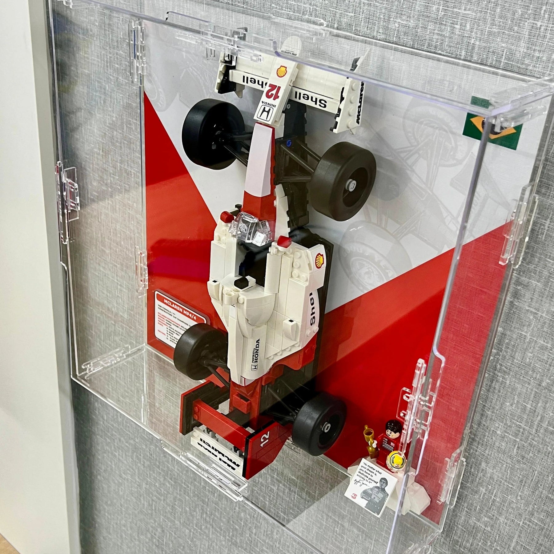Expositor de Acrílico para a McLaren MP4 de Ayrton Senna