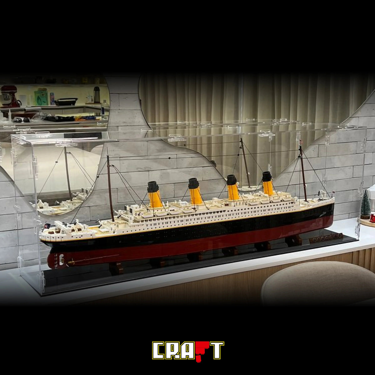 Expositor de Acrílico para o Titanic