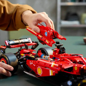 (59% OFF) Fórmula-1 da Ferrari - SF24 com 1361 peças